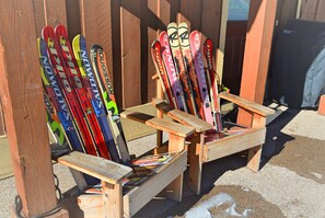 Front Porch with Authentic Ski Chairs - Take in the mountain town vibes and the bluebird sky when you recline on these authentic ski chairs, located on the front porch.