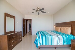 RichCoast 7- bedroom