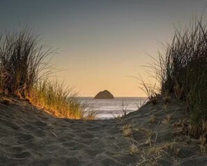 Steps to the beach