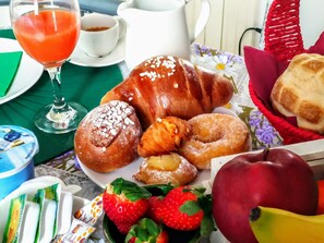 Breakfast meal
