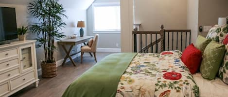 Upstairs Queen Master Bedroom #4 w/Writing Desk- View #2