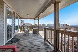Covered Deck / View