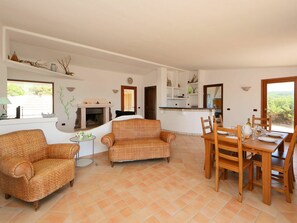 Eigentum, Zimmer, Möbel, Wohnzimmer, Gebäude, Interior Design, Grundeigentum, Haus, Fussboden, Zuhause
