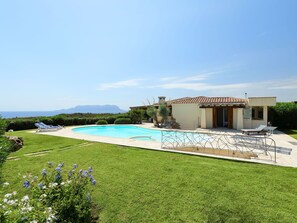 Eigentum, Haus, Die Architektur, Gras, Grundeigentum, Gebäude, Grundstueck, Schwimmbad, Zuhause, Villa