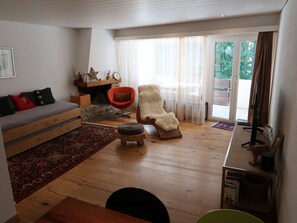 Möbel, Couch, Holz, Gebäude, Interior Design, Komfort, Flooring, Fussboden, Wohnzimmer, Hartholz