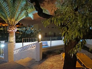Beleuchtung, Baum, Nacht, Gebäude, Die Architektur, Arecales, Hazienda, Palme, Landschaft Beleuchtung, Pflanze