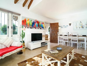 Möbel, Couch, Eigentum, Tabelle, Bilderrahmen, Fernsehen, Holz, Dekoration, Interior Design, Flooring