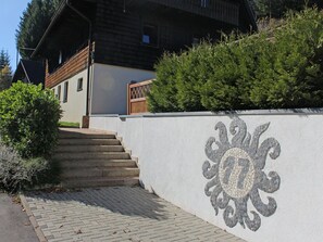 Plant, Building, Tree, Road Surface, Stairs, Wall, House, Urban Design, Slope, Facade