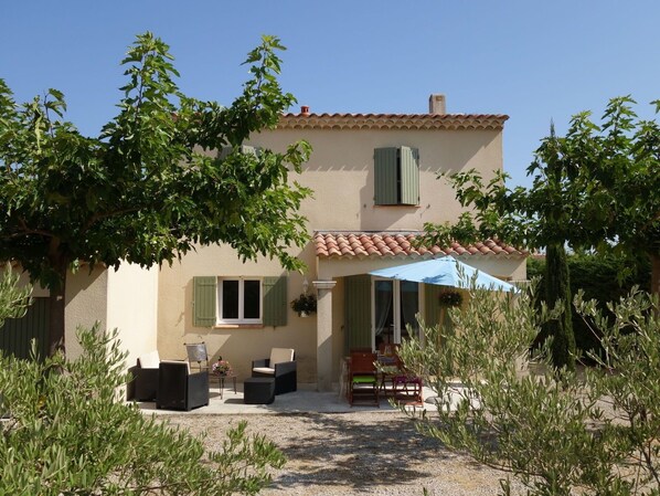 Propriété, Maison, Bâtiment, Domicile, Immobilier, Ferme, Chalet, Zone Rurale, Zone Résidentielle, Villa