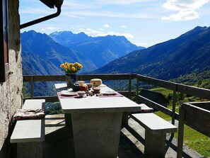 Mountainous Landforms, Mountain, Mountain Range, Alps, Sky, Hill Station, Wilderness, Vacation, Tourism, Table