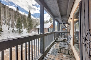 Private Balcony | Seating | Charcoal Grill | Mountain Views