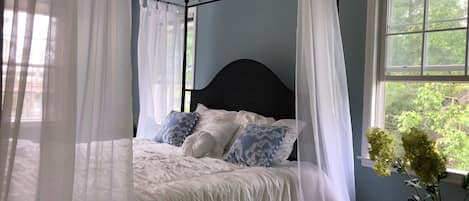 Master Bedroom with Canopy Bed.