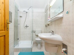 Zapfhahn, Armatur, Sinken, Bad Sink, Badezimmer, Spiegel, Duschtür, Lila, Interior Design