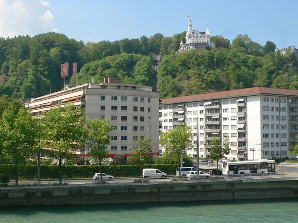 Gebäude, Eigentumswohnung, Eigentum, Stadt, Menschliche Siedlung, \"Stadt, Metropolitan Area, Die Architektur, Grundeigentum, Tower Block