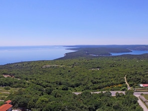 Sky, Sea, Coast, Wilderness, Ocean, Mountain, Horizon, Bay, Hill, Highland