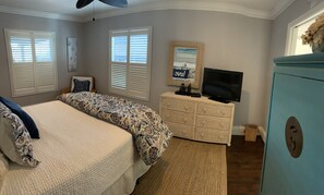 Downstairs Queen bedroom with private bath