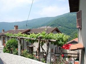 Town, Property, Roof, House, Building, Village, Neighbourhood, Wall, Hill Station, Tourism