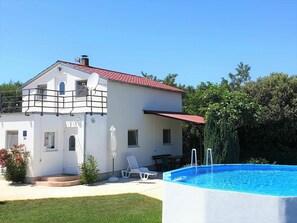 Property, House, Home, Building, Real Estate, Villa, Cottage, Facade, Estate, Swimming Pool