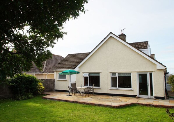 Enclosed rear garden