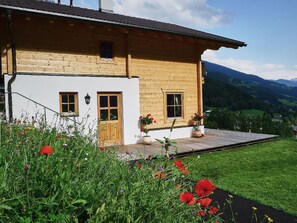Maison, Propriété, Ferme, Paysage Naturel, Chalet, Bâtiment, Zone Rurale, Herbe, Fleur, Lot Terre
