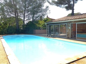 Piscine, Propriété, Maison, Domicile, Immobilier, Loisir, Bâtiment, Arrière-Cour, Villa, Pièce