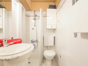 Plumbing Fixture, Tap, Toilet, White, Toilet Seat, Product, Sink, Bathroom, Purple, Building