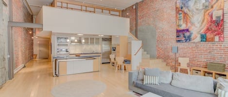 Welcome to our  Spacious Luxury Furnished Historic Loft in SF!