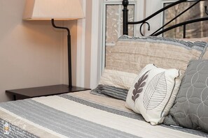 Queen bedroom