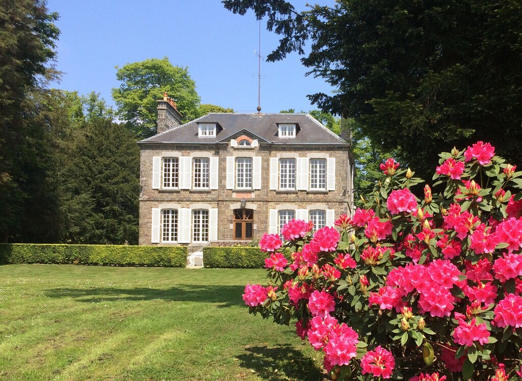 La Quieze Petit Chateau Normandy Luxury C19th Country House On 10 Acres Le Tourneur La Quieze Petit Chateau Normandy Luxury C19th Country House On 10 Acres Le Tourneur