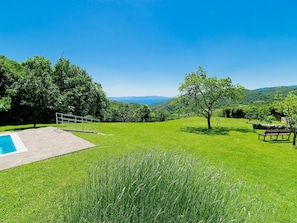 Natürliche Landschaft, Wiese, Grün, Natur, Gras, Rasen, Himmel, Eigentum, Grundstueck, Natürlichen Umgebung