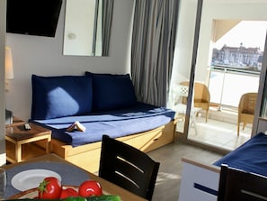 Tabelle, Möbel, Komfort, Azurblau, Wohnzimmer, Holz, Kissen, Die Architektur, Couch, Bettrahmen