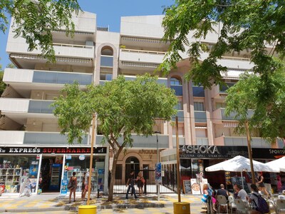 Holiday flat in Salou's tourist centre, Port Aventura