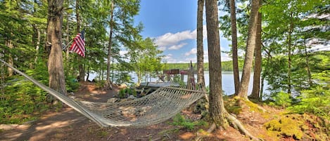 Great Pond Vacation Rental | 2BR | 1BA | Steps to Enter | 1,600 Sq Ft