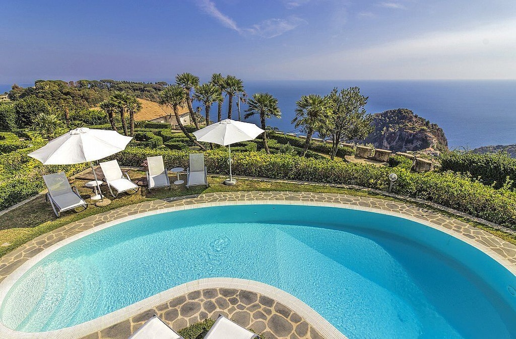 Picture of villa