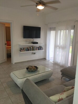 Living room with entertainment
