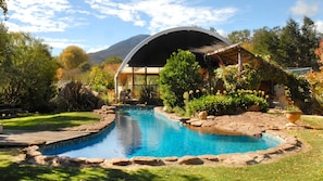 Summer use pool
