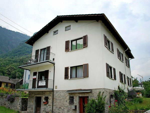 Casa, Proprietà, Costruzione, Architettura, Casa, Immobiliare, Hill Station, Facciata, Area Rurale, Montagna