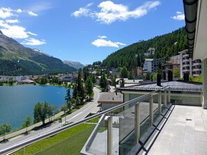 Gebirge, Berg, Bergforms, Alpen, Himmel, Reservoir, See, Die Architektur, Bergstation, Tourismus