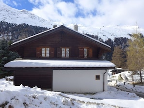 Snow, Winter, Property, House, Roof, Mountain, Home, Building, Cottage, Sky