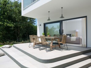 Eigentum, Möbel, Zimmer, Interior Design, Gebäude, Haus, Wohnzimmer, Tabelle, Zuhause, Die Architektur