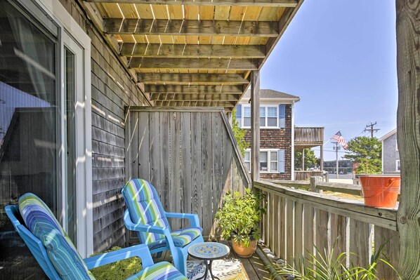 Provincetown Vacation Rental | 2BR | 1BA | 700 Sq Ft | Stairs Required