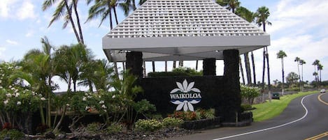 entrance to waikoloa beach resorts