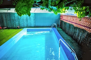Vue sur piscine