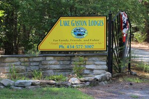 Lake Gaston Lodges entrance gate...