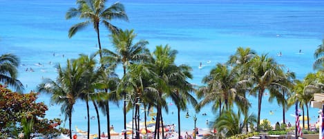Check surf conditions from your balcony! 1 minute walk to Waikiki Beach.