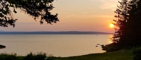 Sunset on the bay