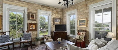 Beautiful and spacious living room