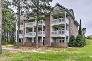 Home Exterior | The Inn at Anderson Creek Club