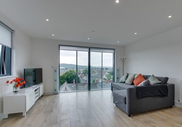Pen Dinas Cardiff Apartment - 