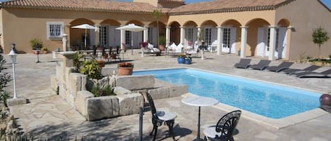 Terrace with pool